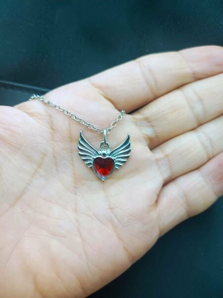 Gotik Melek Kadanı Kalp Detay Taşlı Kadın Kolye Gümüş Kaplama