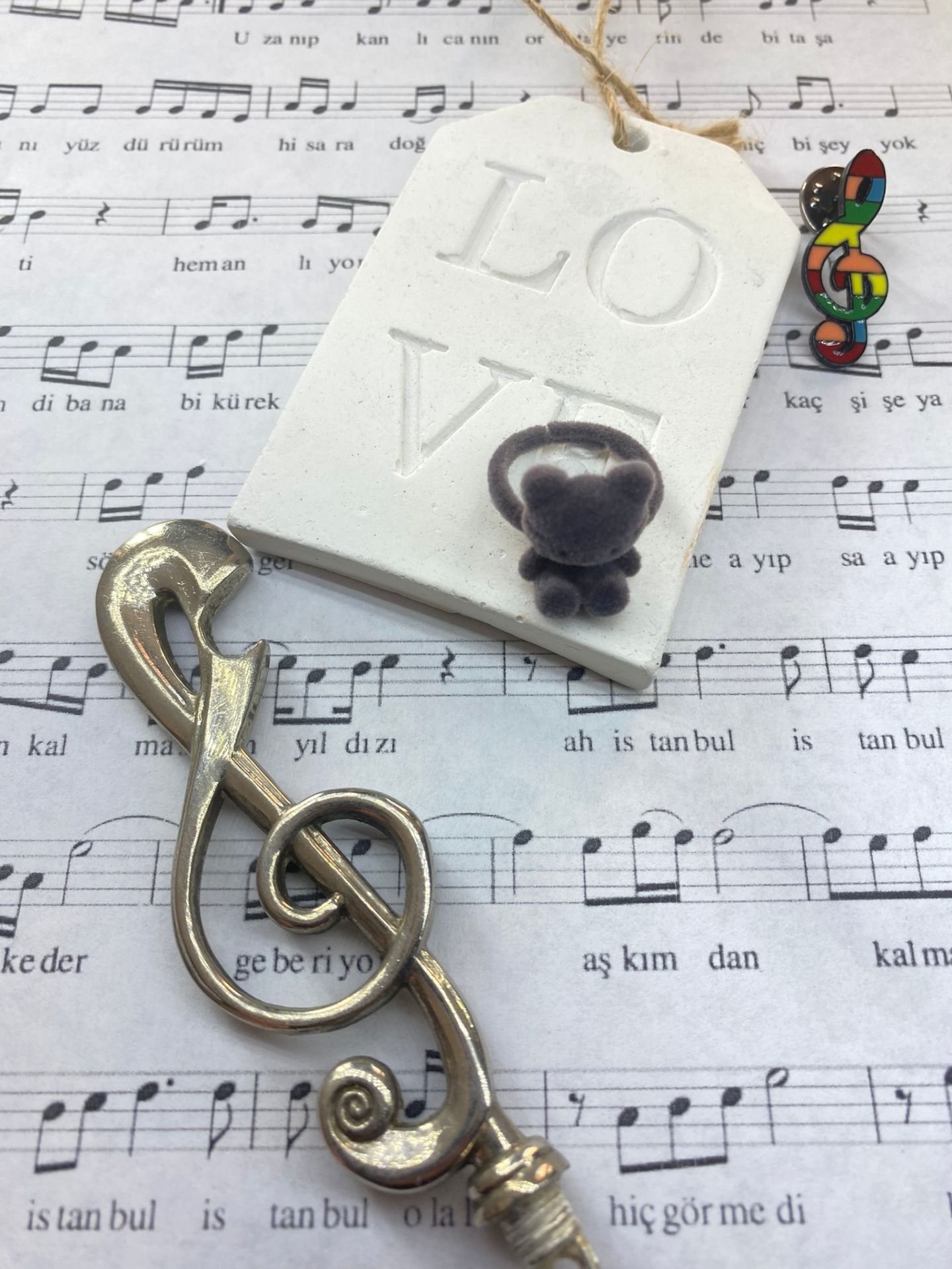 Füme Tüylü Hello Kitty Yüzük