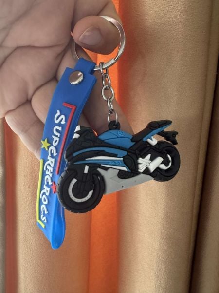 Yamaha R6 Mavi Motosiklet Silikon Anahtarlık