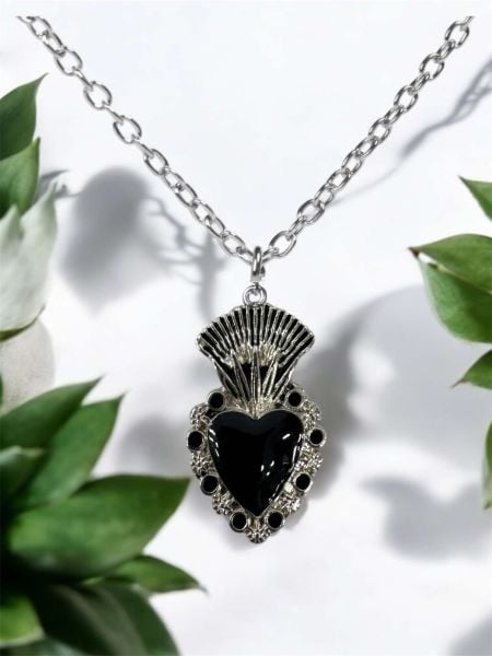 Gotik Siyah Kadın Kalp Taç Detaylı Kadın Kolye Antik Gümüş Kaplama 60 cm Zincir