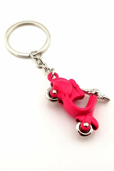 Pembe Vespa Scooter Motosiklet Metal Anahtarlık