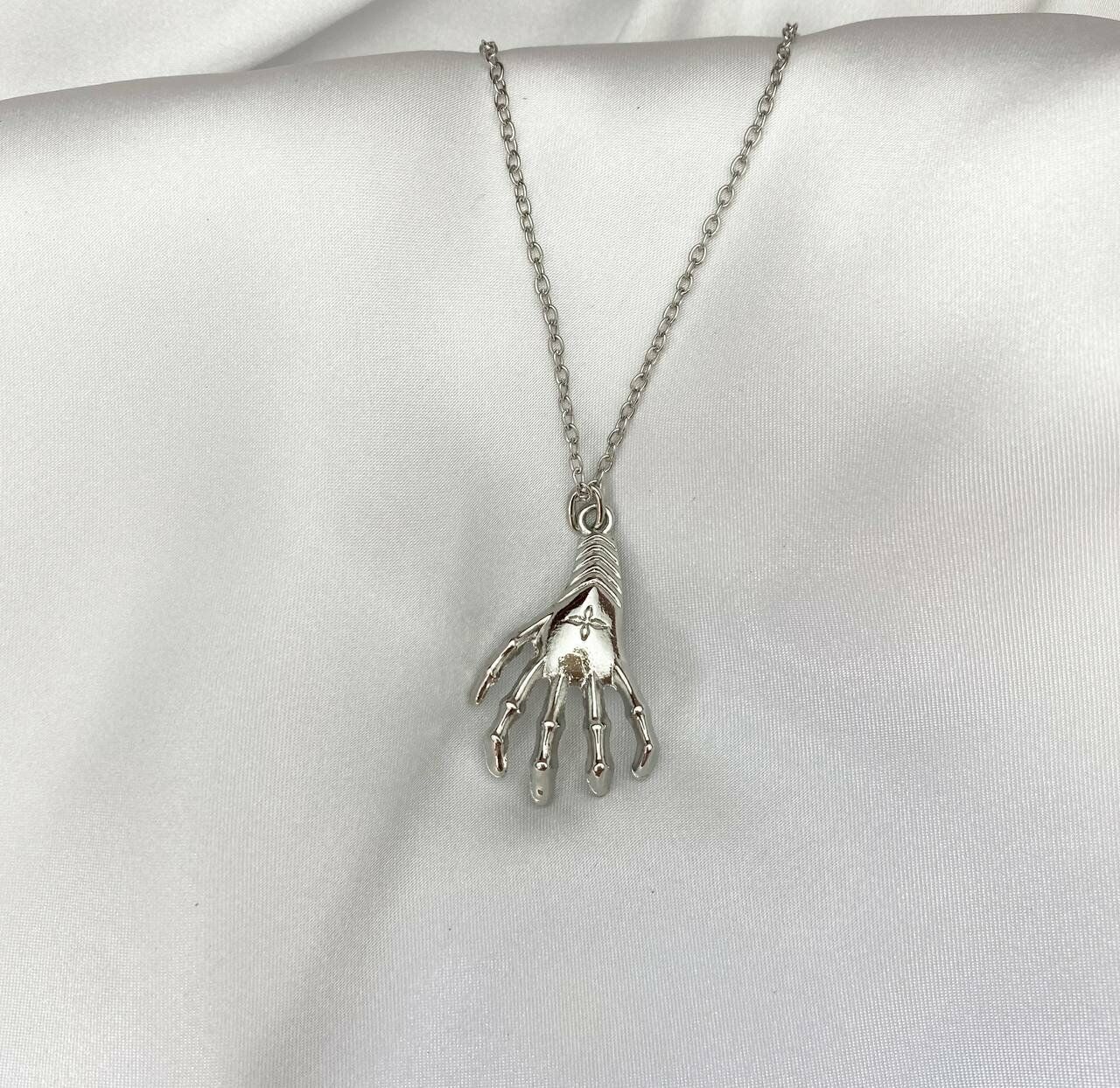 İskelet El Gotik Kolye