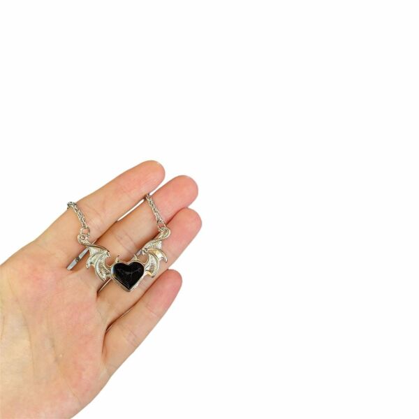 Devil Heart Yarasa Kanatlı Boynuzlu Siyah Kalp Kolye