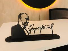 Atatürk Dekoratif Masa Süsü