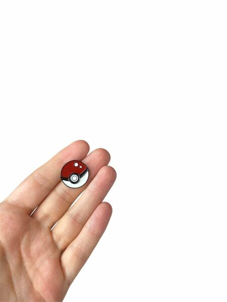 Pokemon Topu Pikachu Anime Çizgi Film Hediyelik Rozet