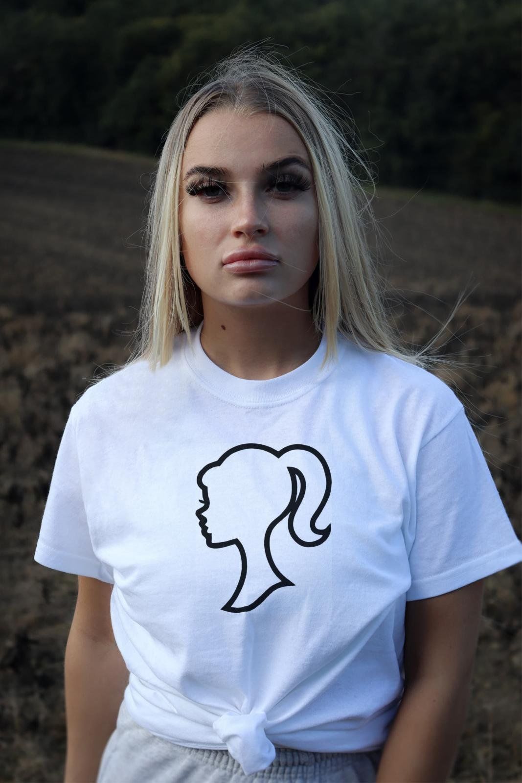 Beyaz Küçük Kız Tasarım T-shirt