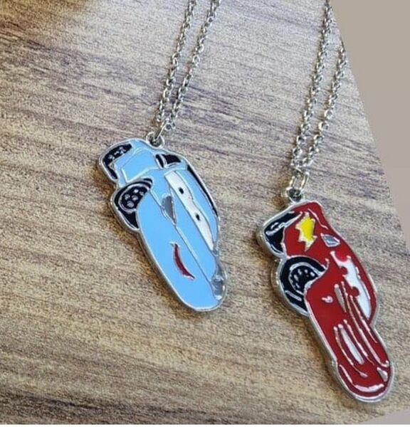 Mcqueen & Sally Kırmızı Mavi Şimşek Cars Çift Kolye