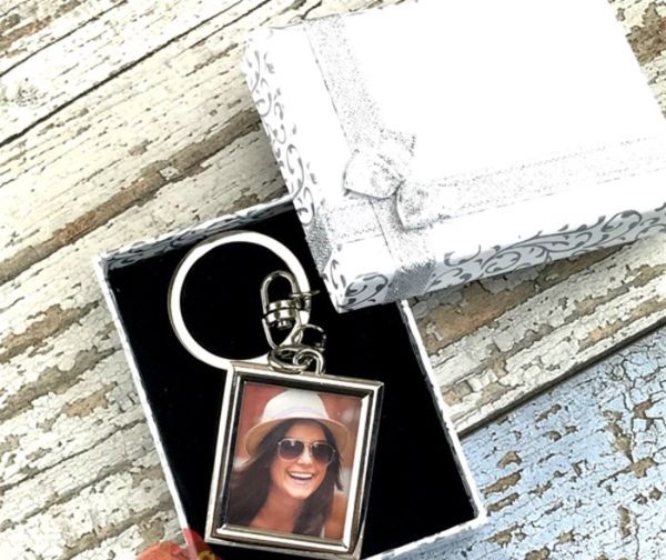 Çiftlere Özel 2'li Kalp ve Kare Tasarımlı Metal Resim Çerçeveli Anahtarlık