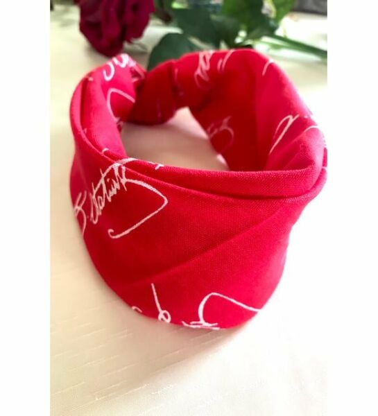 10 ADET Atatürk İmzalı Çok Amaçlı Bandana Fular Kırmızı Renk 50x50 (Okul, Etkinlik, Tören, Gösteri)