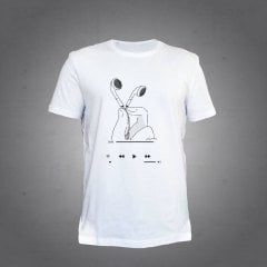 Kulaklık Beyaz Tshirt