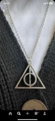 Harry Potter Ölüm Yadıgarları  Üçgen  Ortası Dönen Çelik Kolye