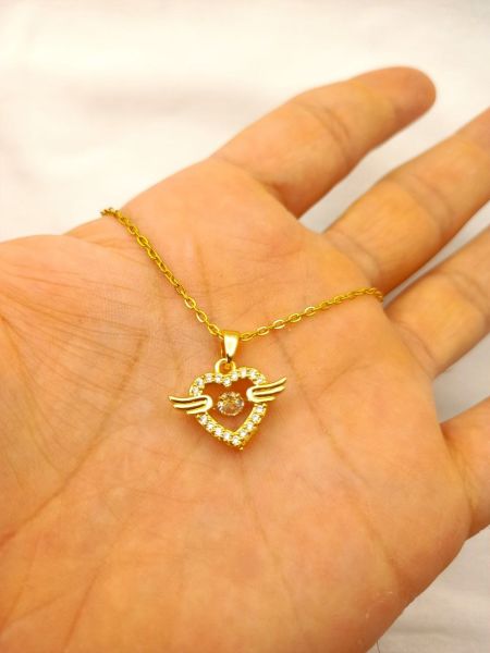 Zirkon Taşlı Kanatlı Kalp Kadın Kolye Gümüş Kaplama Gold