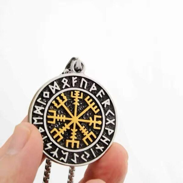 Viking Nordik Vegvisir İşlemeli Runik Sembollü 316L Paslanmaz Çelik Kolye Gümüş Gold