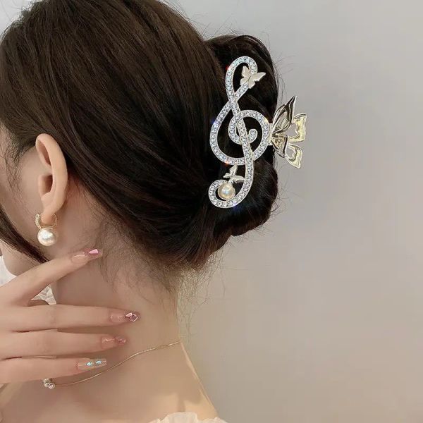 Sol Anahtar Kelebek Notalı Taşlı Model Gümüş Renk Metal Mandal Toka Mandal Saç Tokası