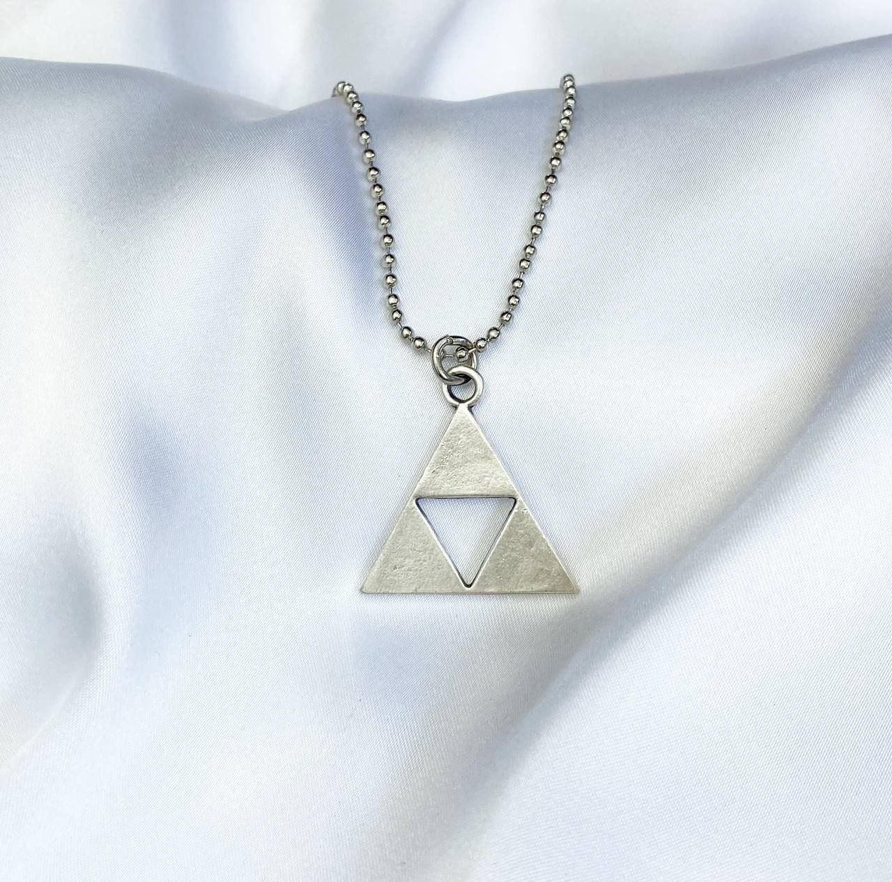 The Legend Of Zelda Üçgen Silver Kolye