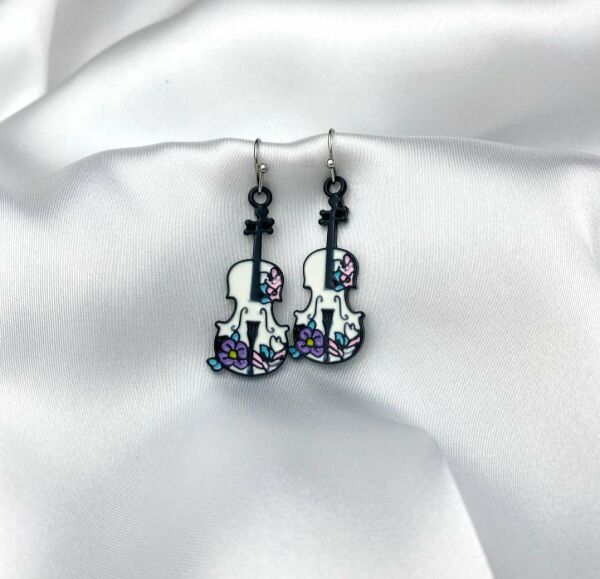 Keman Çiçek Motifli Küpe