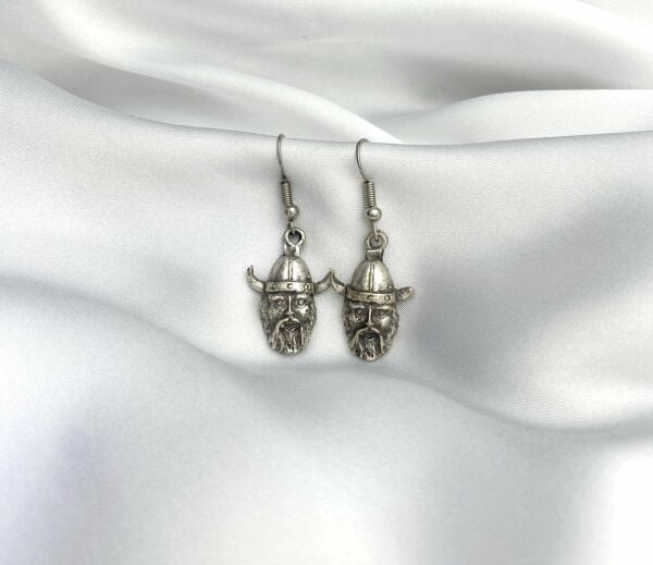 Viking Savaşçı Başı Antik Küpe
