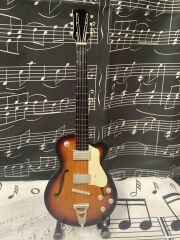 Vintage Elektro Gitar El Yapımı Biblo Minyatür 25 cm 3D