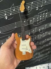 Elektro Gitar Ahşap El Yapımı Biblo Minyatür 25 cm