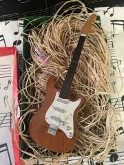 Elektro Gitar Ahşap El Yapımı Biblo Minyatür 25 cm