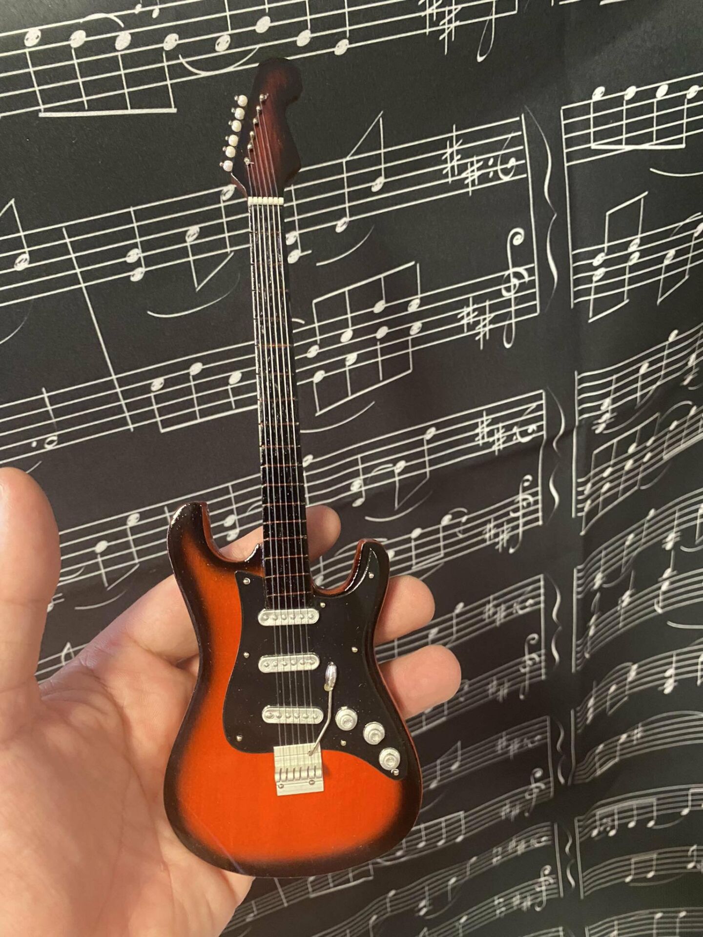Elektro Gitar Koyu Kahve El Yapımı Biblo Minyatür 25 cm