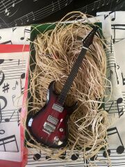 Elektro Gitar Koyu Kahve El Yapımı Biblo Minyatür 25 cm