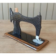 Dikiş Makinesi Cam Hediyelik Biblo 14cm Evet