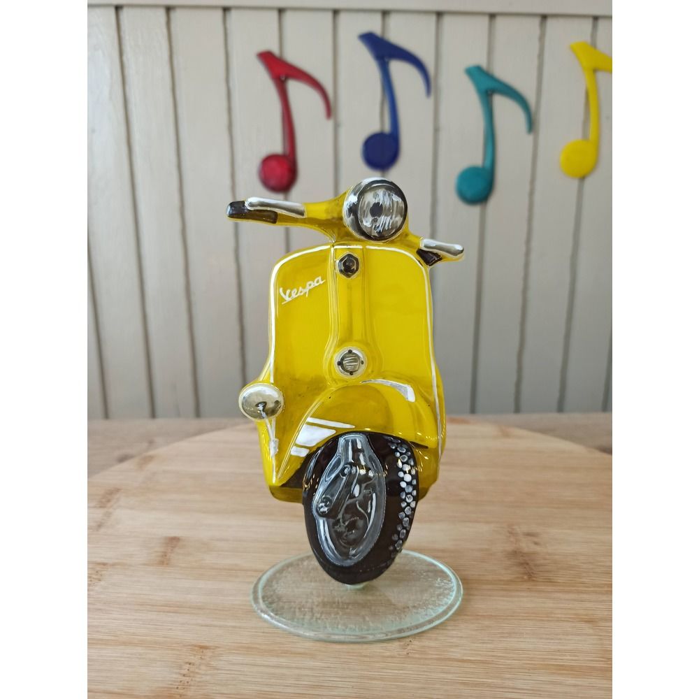 Vespa Cam Hediyelik Biblo 17 cm Evet