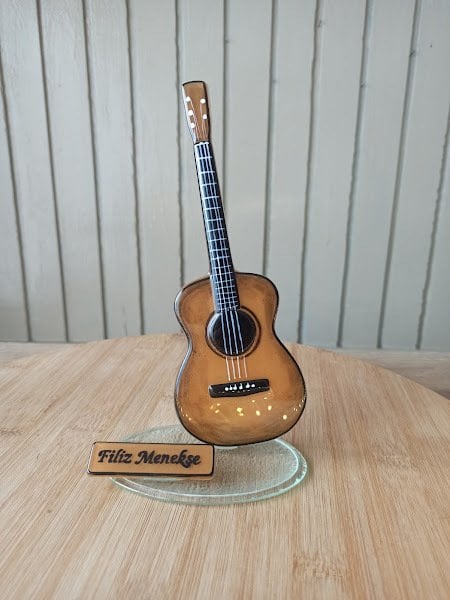 Klasik Gitar Biblo Cam Hediyelik