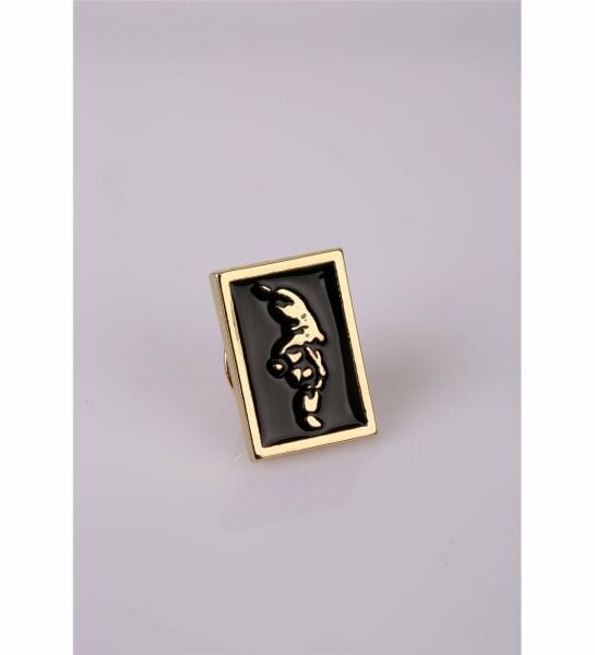 Atatürk Silüeti Siyah Rozet Şık Tasarım Gold Altın