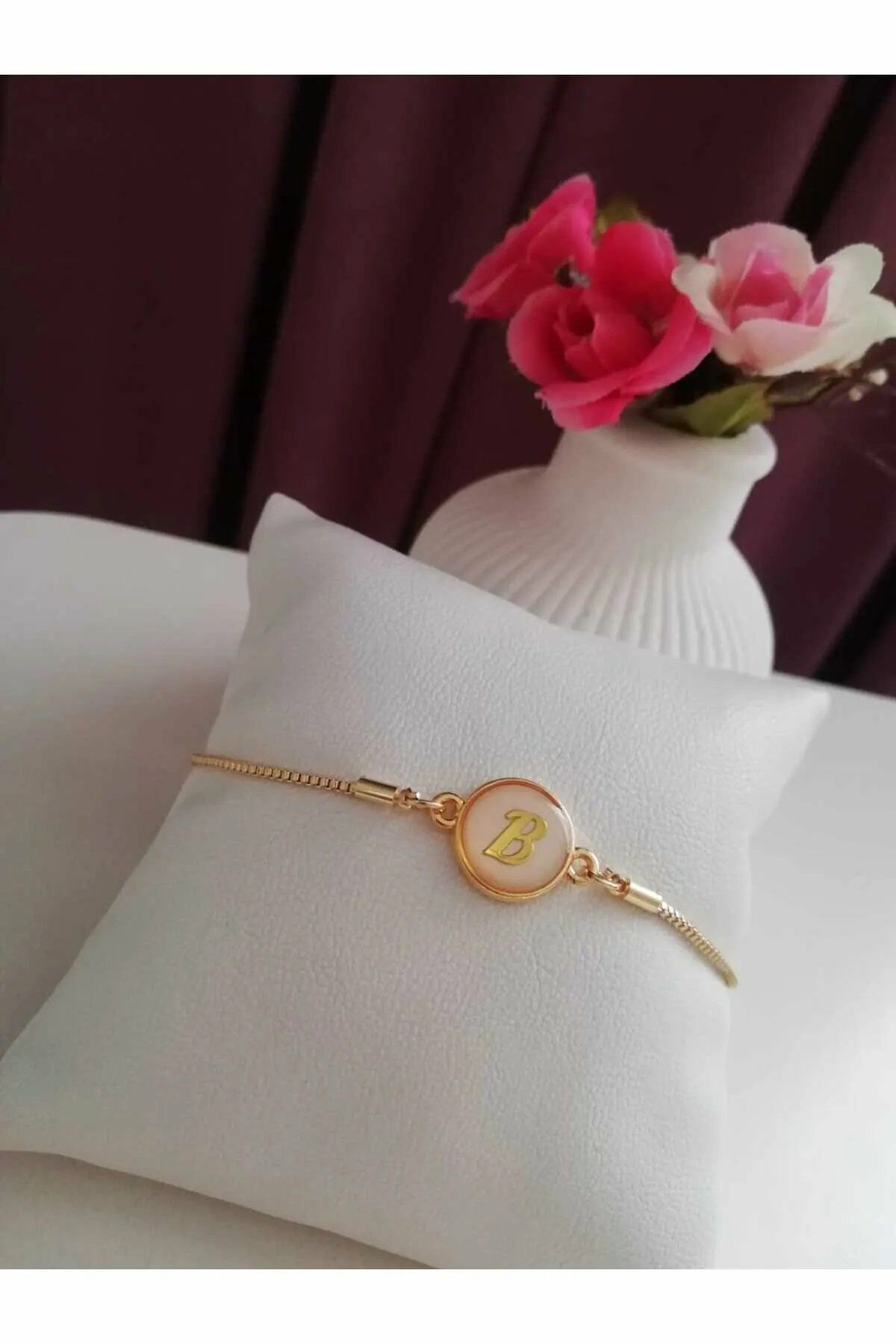 Altın Sedef Ayarlanabilir Kadın Gold Asansörlü B Harf Bileklik