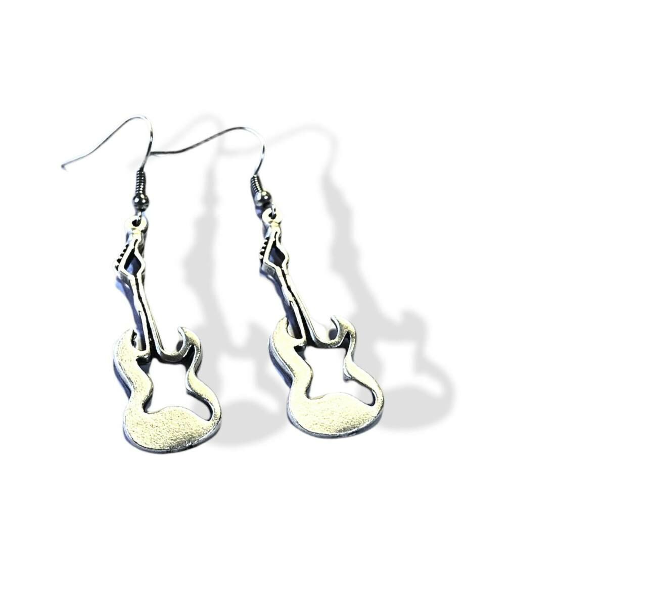 Gitar Küpe