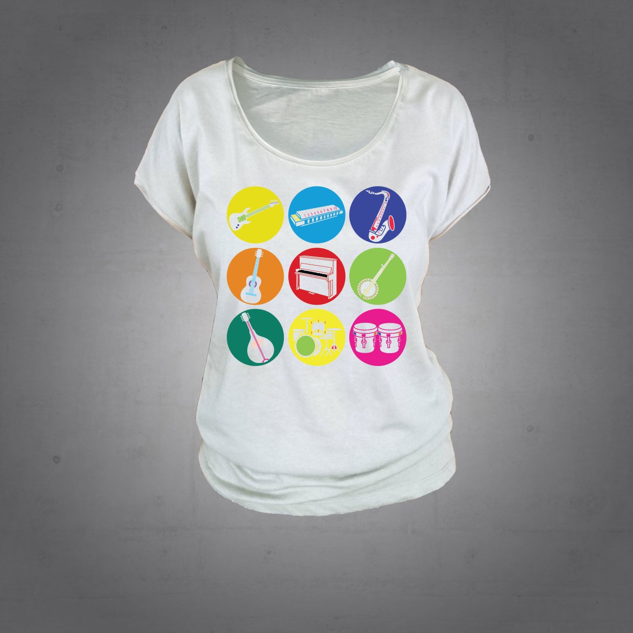 Enstrüman Renkli Tshirt Kadın L