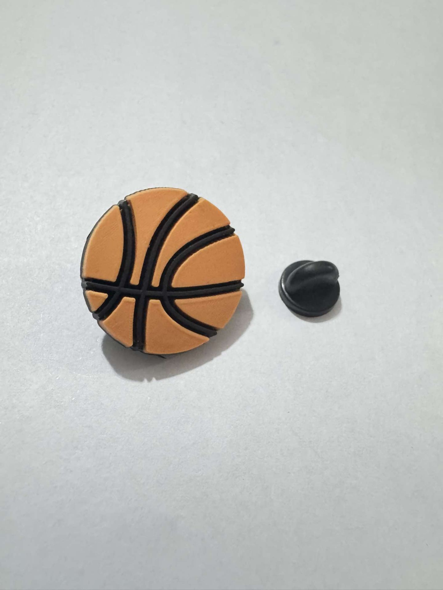 Basketbol Topu Basketçi Hediye Rozet