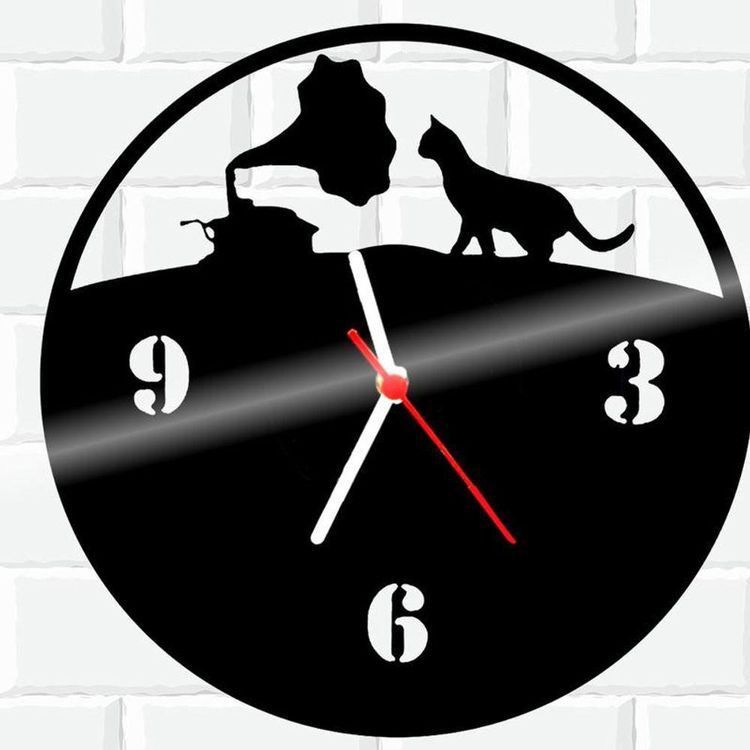 Gramofon Kedi  Ahşap Duvar saati
