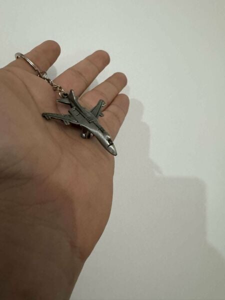 F16 Deniz Savaş Uçağı 3D Kaliteli Gümüş Tekerlekli Anahtarlık veya Çanta Süsü Pilot Hediye